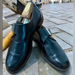 Sleek Black Leather Men's Single Monk Strap